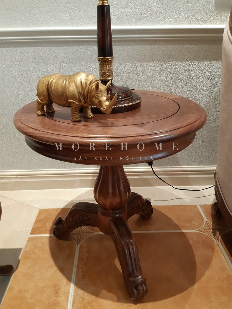 Thi công đôn gỗ óc chó tân cổ điển cao cấp cho không gian sống với nét chạm khắc tinh xảo, tỉ mỉ thẩm mỹ cao